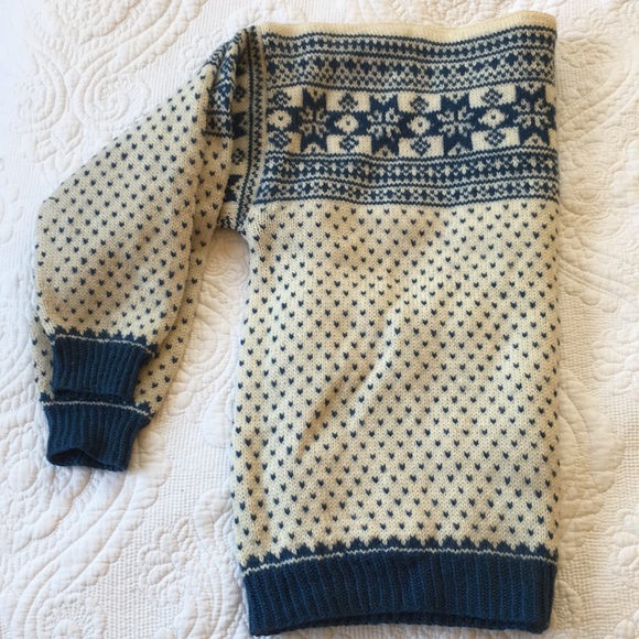 Sweaters - Scandinavian Wool Sweater